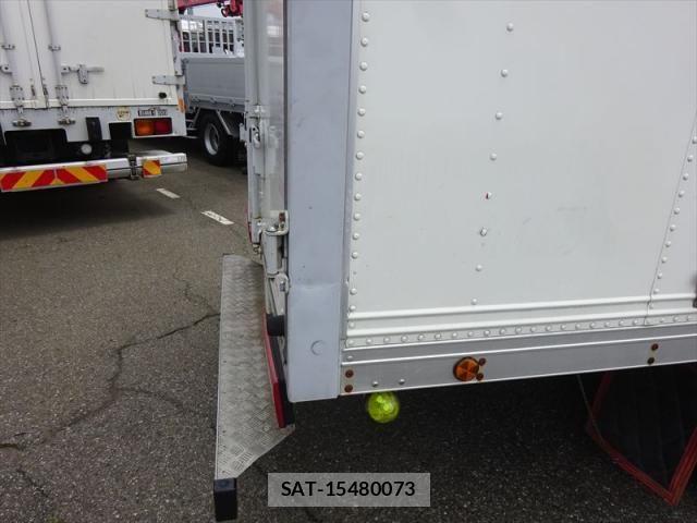 Isuzu ELF TRUCK 2007-08 8158368-21