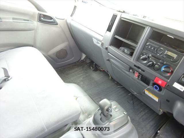 Isuzu ELF TRUCK 2007-08 8158368-26