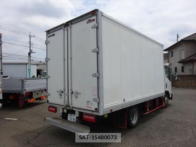 Isuzu ELF TRUCK 2007-08 8158368-3