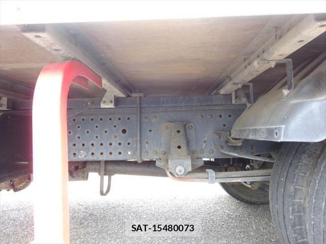 Isuzu ELF TRUCK 2007-08 8158368-5