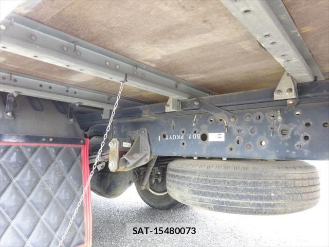 Isuzu ELF TRUCK 2007-08 8158368-6