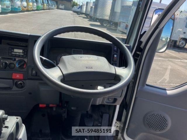 Isuzu ELF TRUCK 2017-07 8207399-20