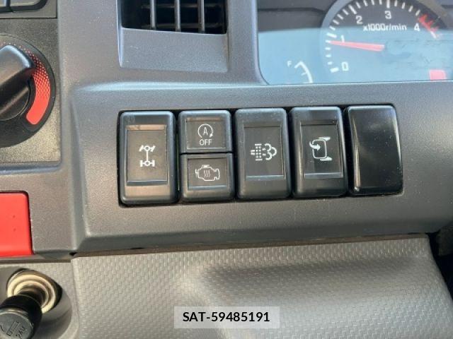 Isuzu ELF TRUCK 2017-07 8207399-23