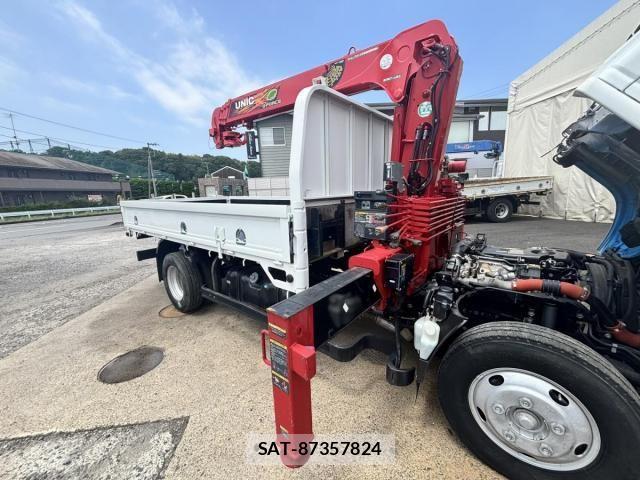 Isuzu ELF TRUCK 2018-11 8207391-17