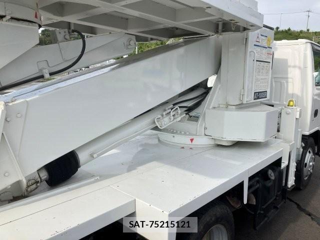 Isuzu ELF TRUCK 2008-06 8207402-11