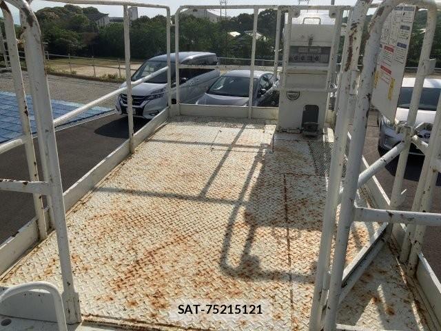 Isuzu ELF TRUCK 2008-06 8207402-19