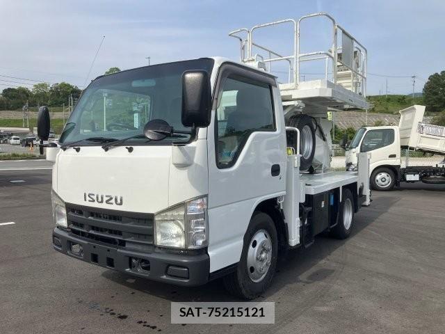 Isuzu ELF TRUCK 2008-06 8207402-2