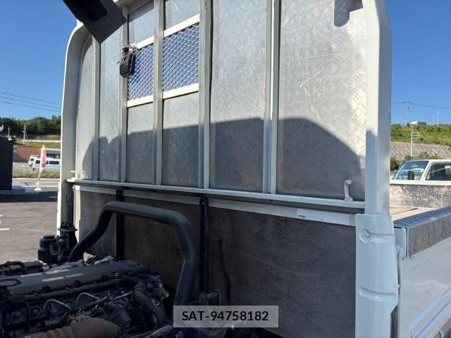 Isuzu ELF TRUCK 2020-11 8207389-9