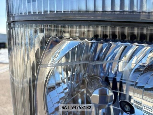 Isuzu ELF TRUCK 2020-11 8207389-15