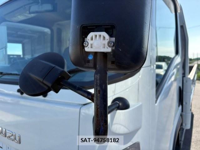 Isuzu ELF TRUCK 2020-11 8207389-16