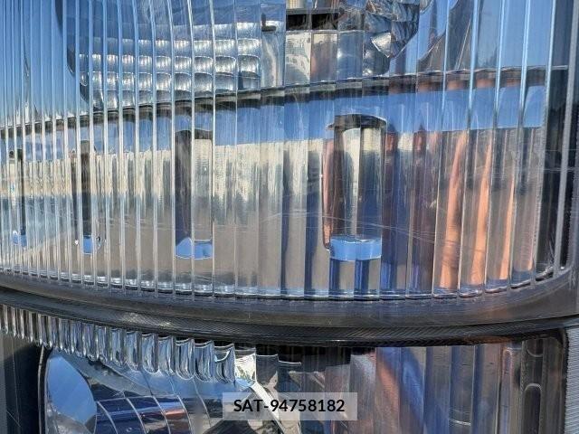 Isuzu ELF TRUCK 2020-11 8207389-17