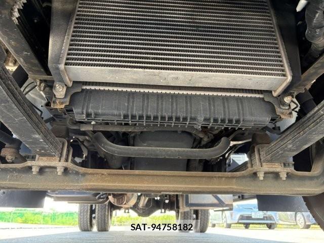 Isuzu ELF TRUCK 2020-11 8207389-28