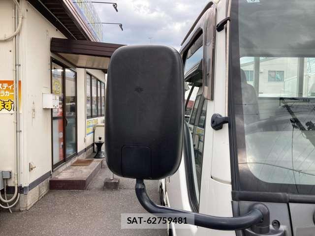 Isuzu ELF TRUCK 2004-05 8207397-7
