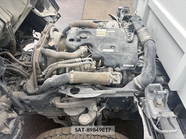 Isuzu ELF TRUCK 2017-09 8207392-20