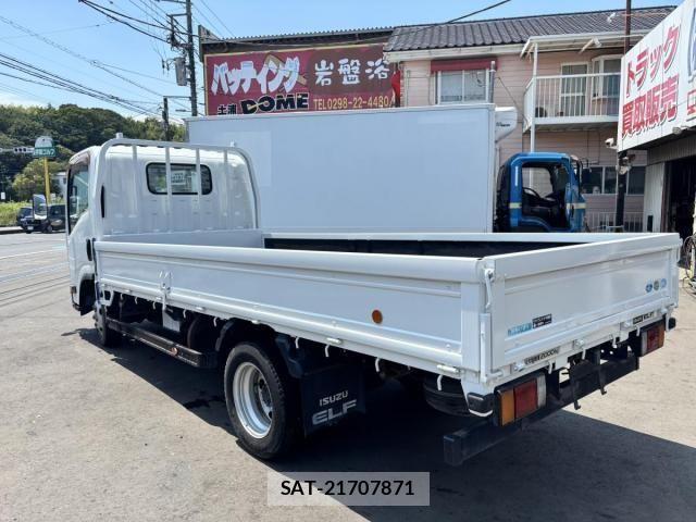 Isuzu ELF TRUCK 2012-03 8207398-6