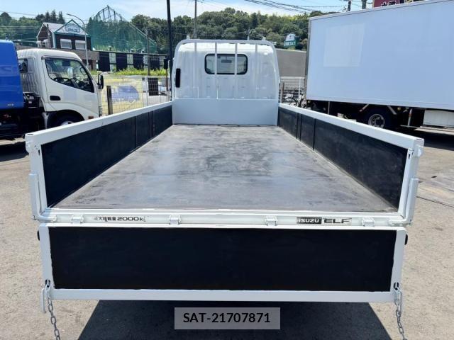 Isuzu ELF TRUCK 2012-03 8207398-8