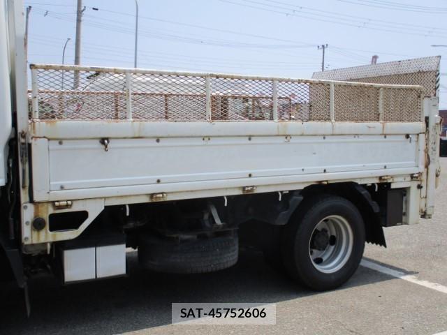 Isuzu ELF TRUCK 2012-09 8207400-14