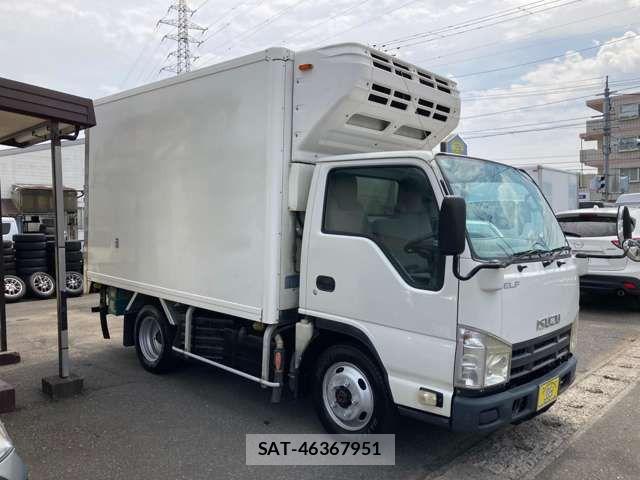Isuzu ELF TRUCK 2014-05 8207401-11