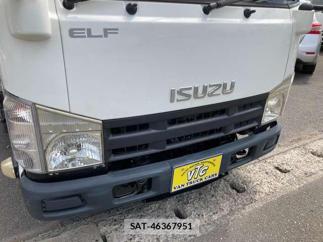 Isuzu ELF TRUCK 2014-05 8207401-3