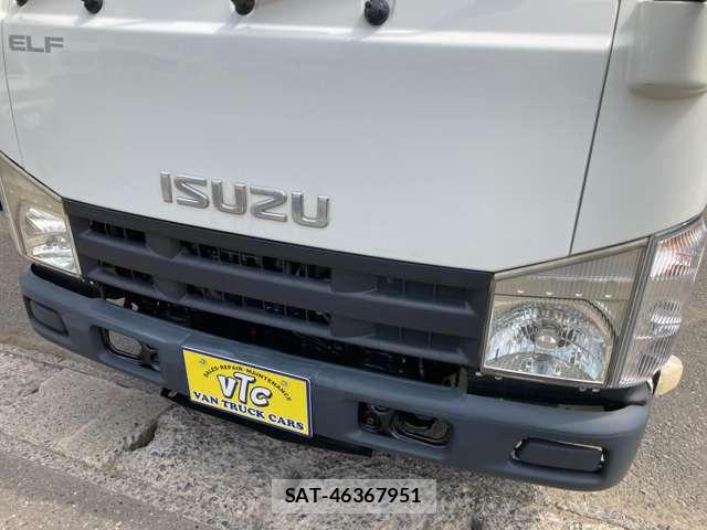 Isuzu ELF TRUCK 2014-05 8207401-4