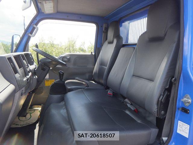 Isuzu ELF TRUCK 2015-03 8207393-14