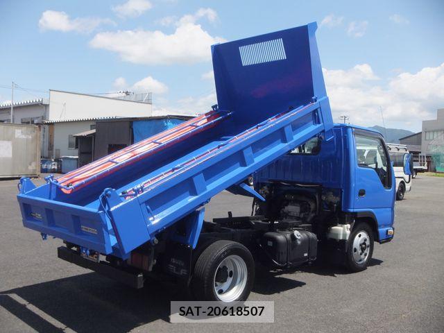 Isuzu ELF TRUCK 2015-03 8207393-5