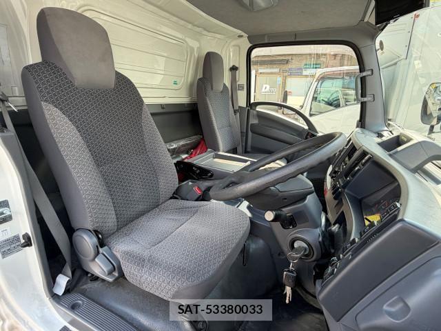 Isuzu ELF TRUCK 2020-06 8229837-16
