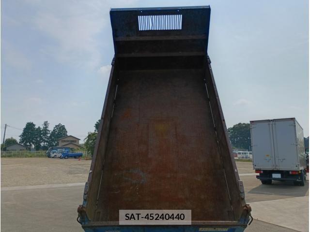 Isuzu ELF TRUCK 2017-09 8229811-7