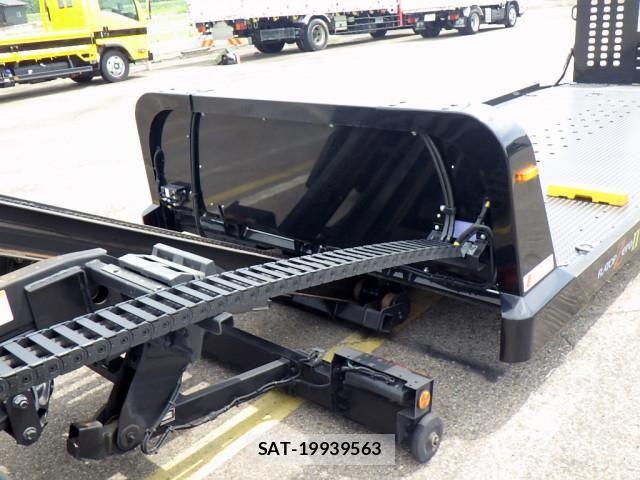 Isuzu ELF TRUCK 2024-04 8229765-11