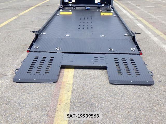 Isuzu ELF TRUCK 2024-04 8229765-8
