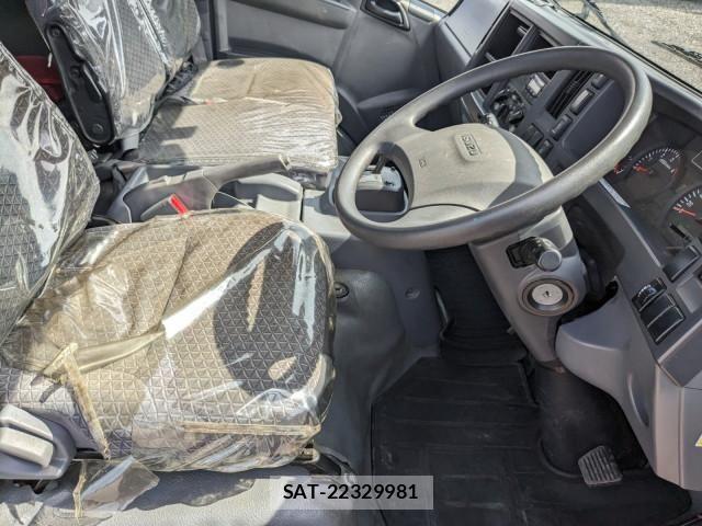 Isuzu ELF TRUCK 2018-05 8229815-9