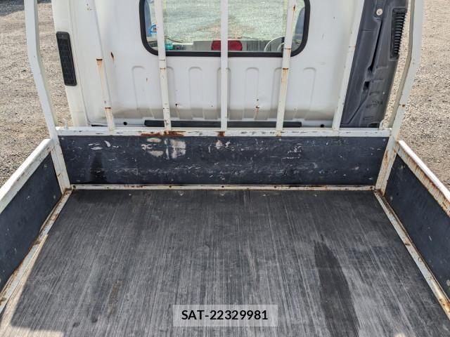 Isuzu ELF TRUCK 2018-05 8229815-17
