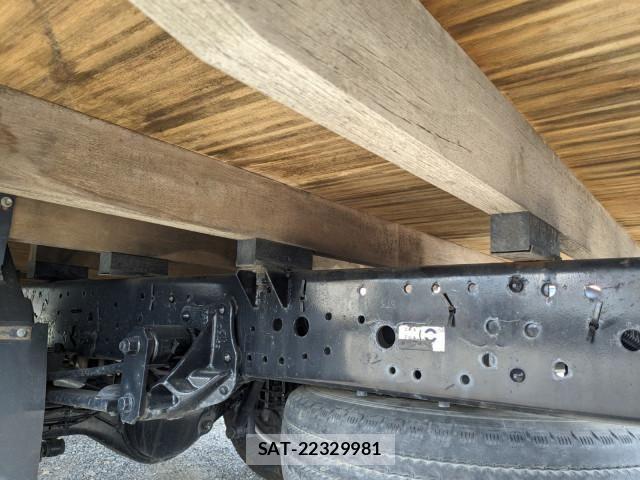 Isuzu ELF TRUCK 2018-05 8229815-23