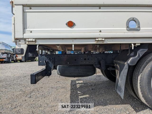 Isuzu ELF TRUCK 2018-05 8229815-27