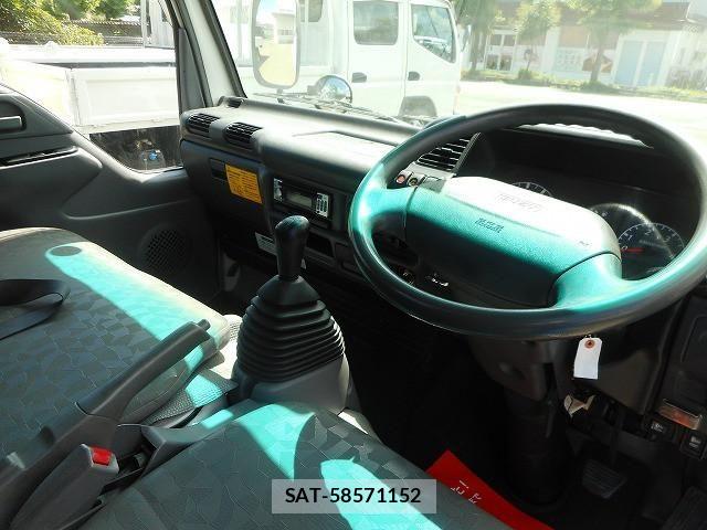 Isuzu ELF TRUCK 2006-01 8229835-14