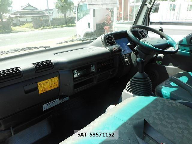 Isuzu ELF TRUCK 2006-01 8229835-17