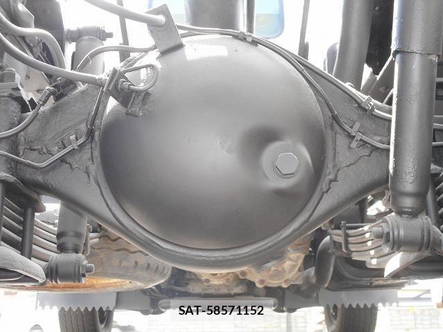 Isuzu ELF TRUCK 2006-01 8229835-21