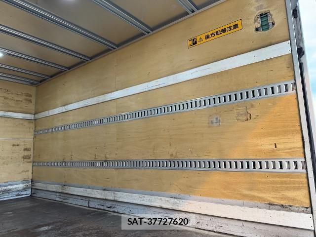 Isuzu ELF TRUCK 2017-07 8229795-23