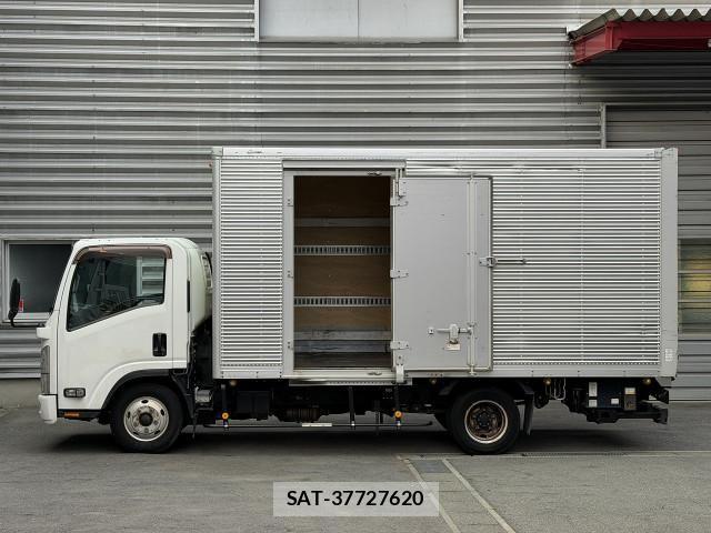 Isuzu ELF TRUCK 2017-07 8229795-2