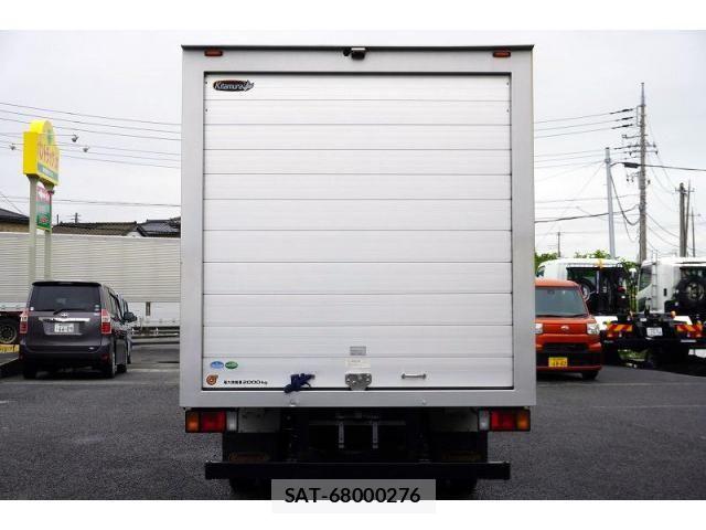 Isuzu ELF TRUCK 2017-03 8229804-3