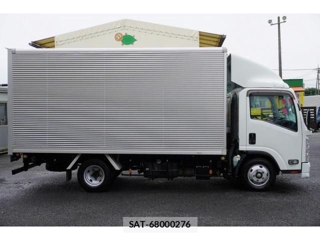 Isuzu ELF TRUCK 2017-03 8229804-4