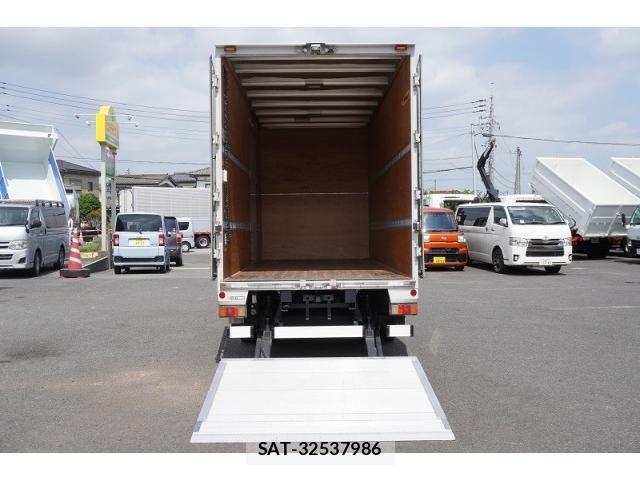 Isuzu ELF TRUCK 2018-12 8229785-19