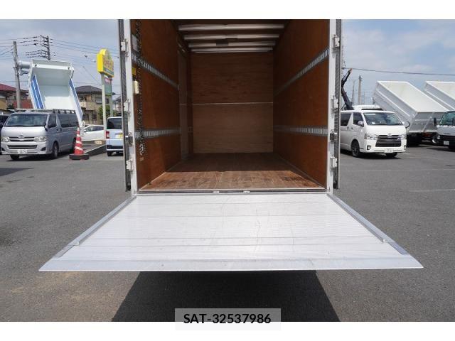 Isuzu ELF TRUCK 2018-12 8229785-27