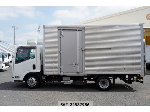 Isuzu ELF TRUCK 2018-12 8229785-2