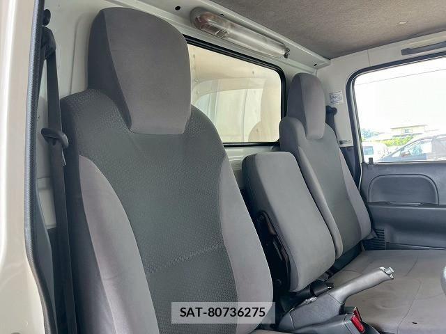 Isuzu ELF TRUCK 2015-08 8229830-22