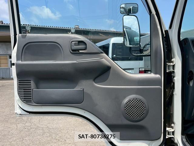 Isuzu ELF TRUCK 2015-08 8229830-24
