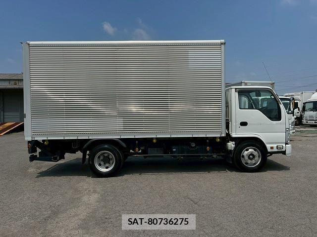 Isuzu ELF TRUCK 2015-08 8229830-4