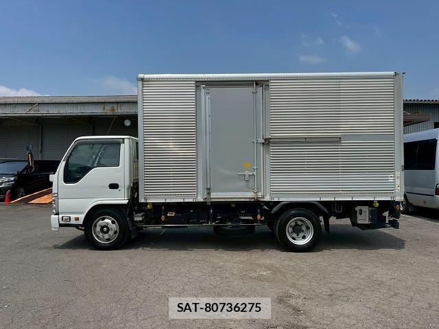 Isuzu ELF TRUCK 2015-08 8229830-8