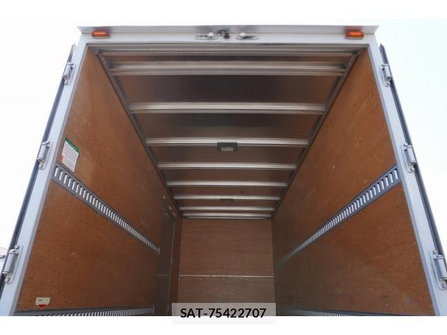 Isuzu ELF TRUCK 2019-03 8229796-20