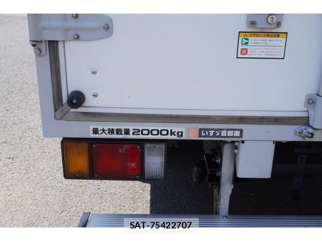 Isuzu ELF TRUCK 2019-03 8229796-25